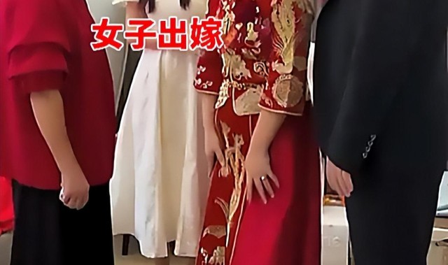 河北一新娘长跪亲妈，坦言今后一刀两断，只因60万陪嫁都给弟买房